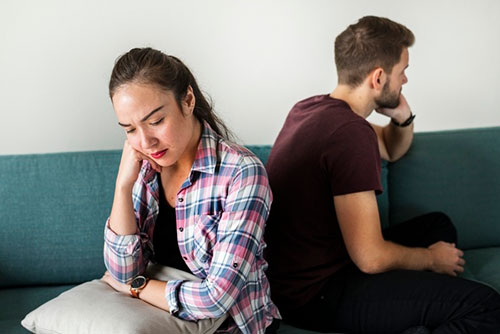 Как вернуть мужа в семью: советы психолога